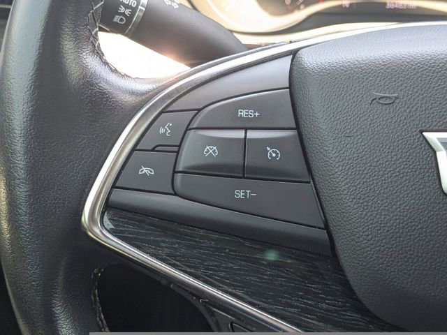 Used 2022 Cadillac XT5 Premium Luxury FWD image 24