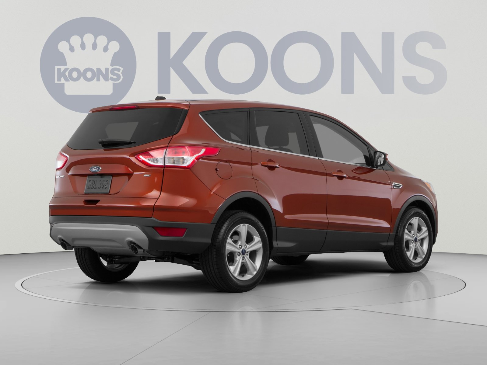 Used 2016 Ford Escape SE w/ Equipment Group 201A FWD image 4