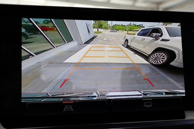 New 2026 GMC Sierra 1500 Elevation image 8