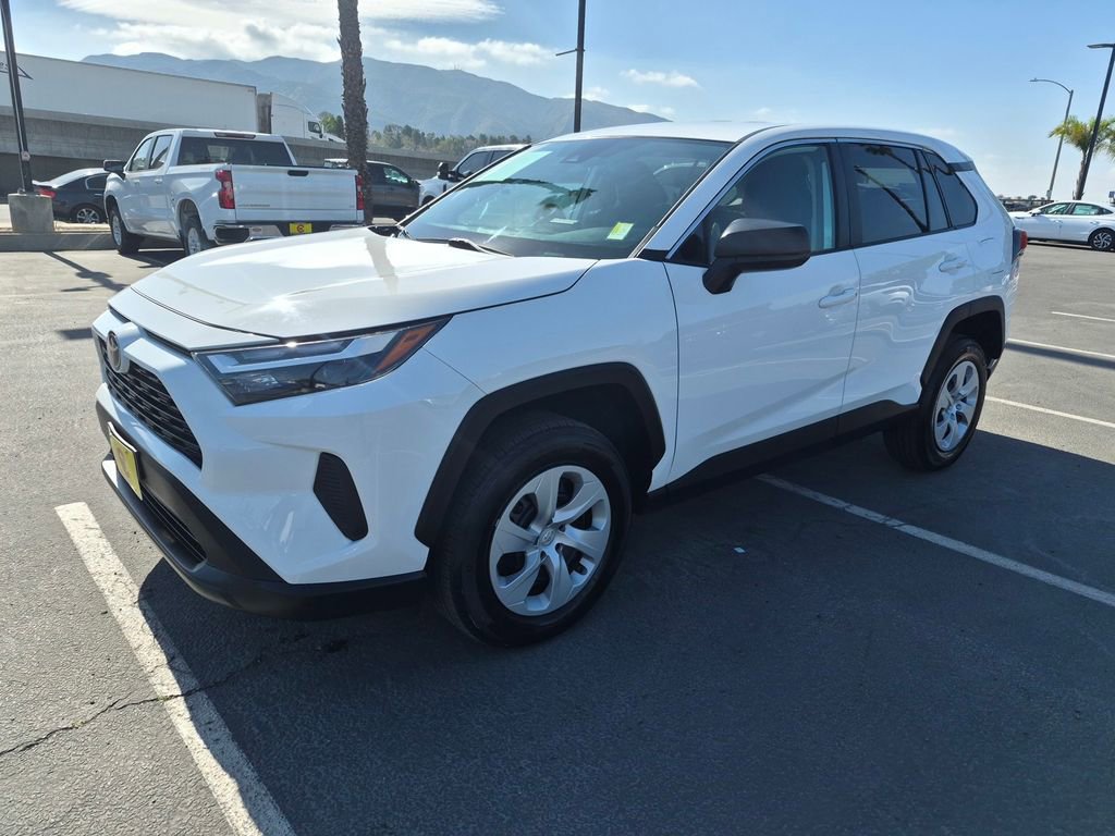 Used 2025 Toyota RAV4 LE image 3