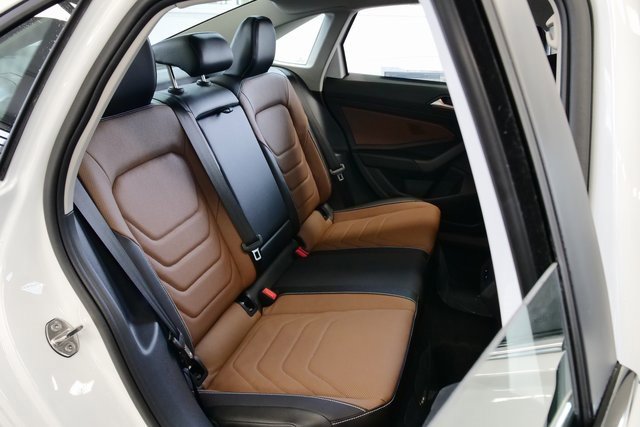 New 2026 Volkswagen Jetta SEL image 14