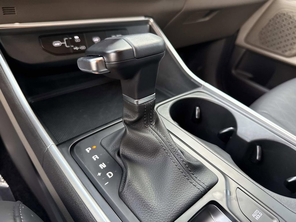 Used 2026 Kia Carnival image 31