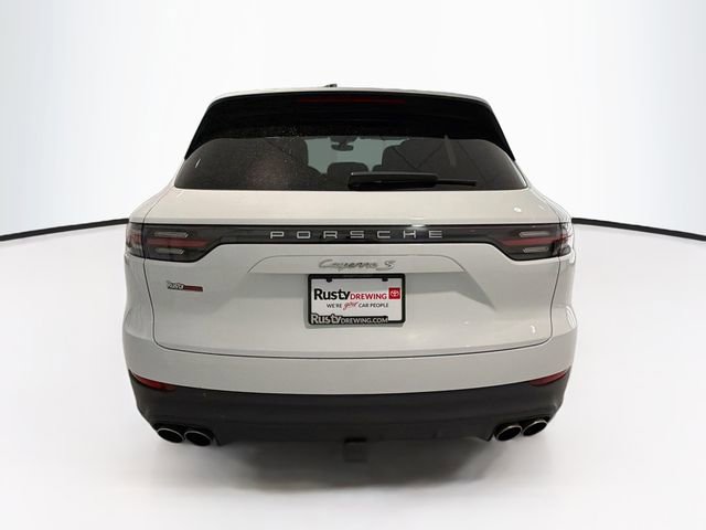 Used 2022 Porsche Cayenne S AWD/4WD image 5