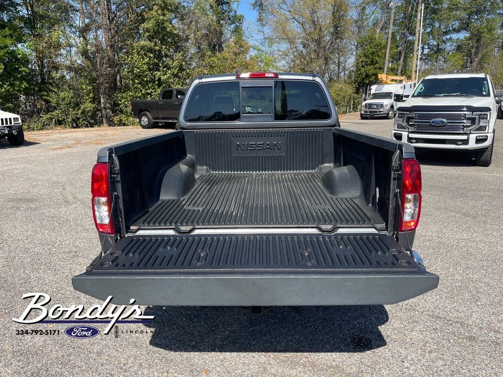 Used 2017 Nissan Frontier SV image 14
