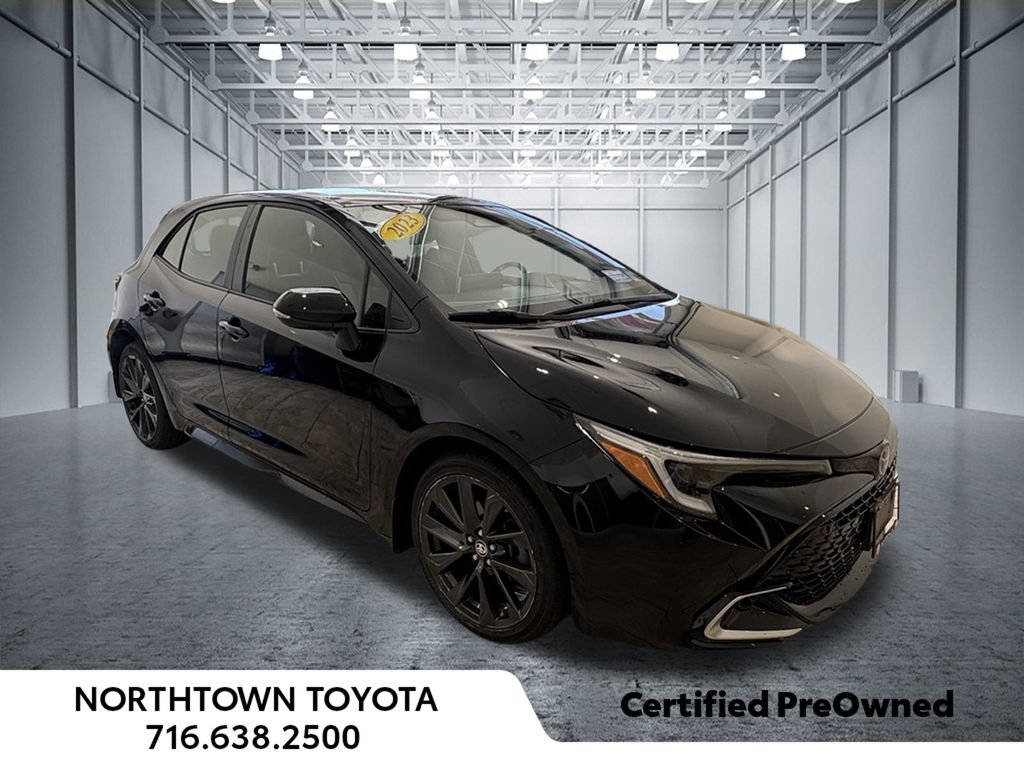 Used 2023 Toyota Corolla XSE FWD image 4