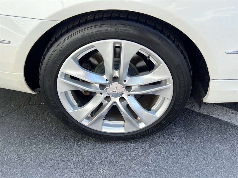 Used 2011 Mercedes-Benz E 350 Coupe image 12