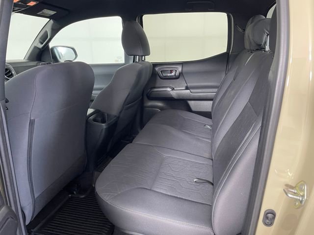 Used 2019 Toyota Tacoma TRD Off-Road AWD/4WD image 13