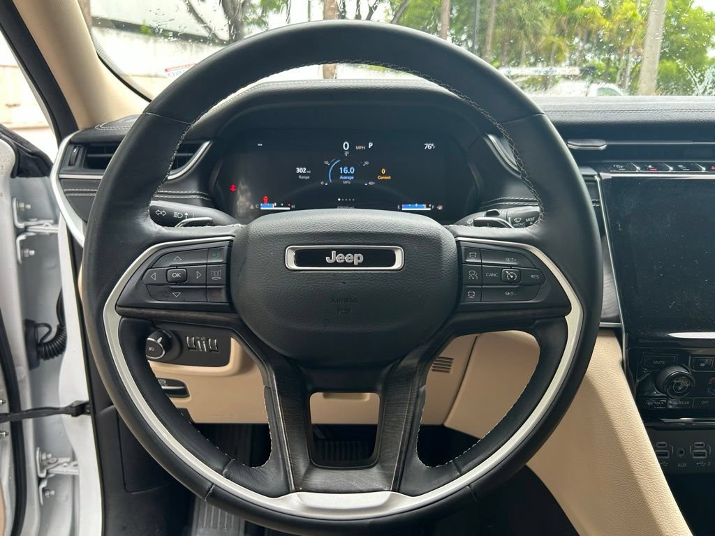Certified 2022 Jeep Grand Cherokee L Limited RWD image 20