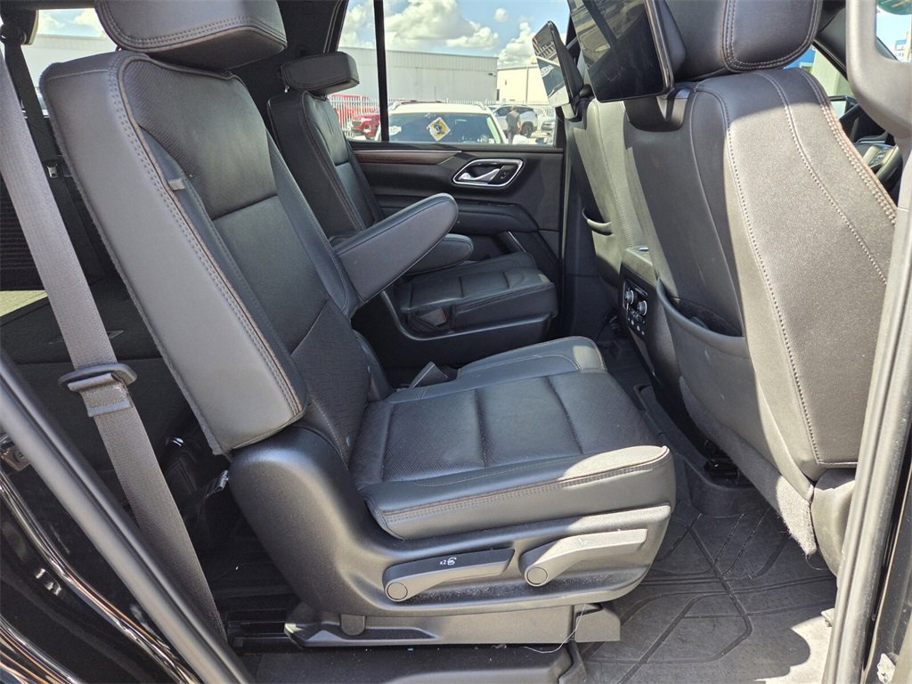 Used 2024 Chevrolet Tahoe High Country image 16