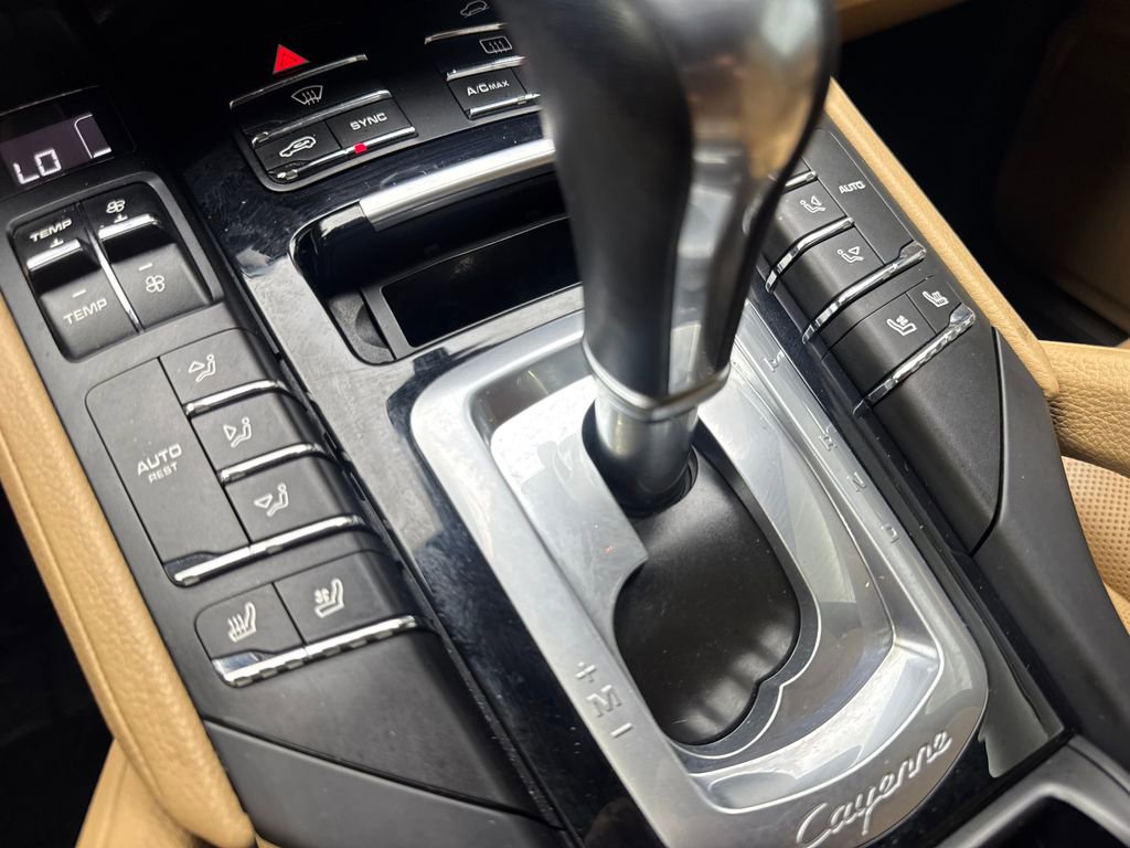 Used 2016 Porsche Cayenne image 67