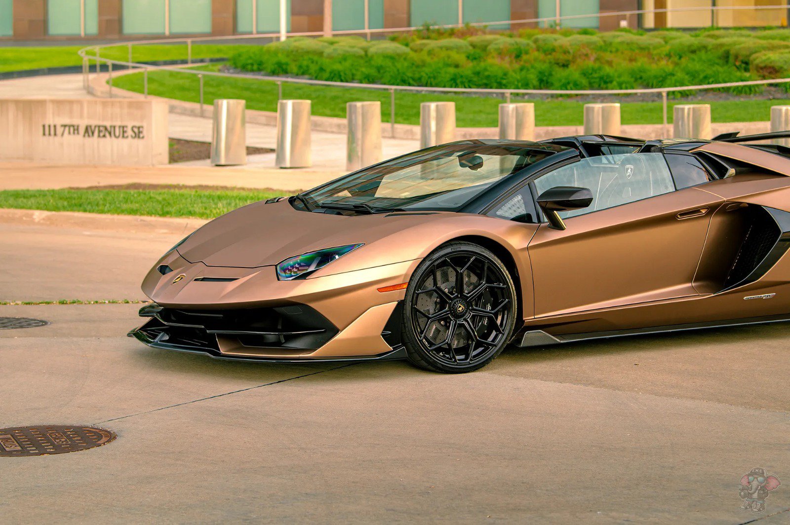 Used 2021 Lamborghini Aventador SVJ AWD/4WD image 11