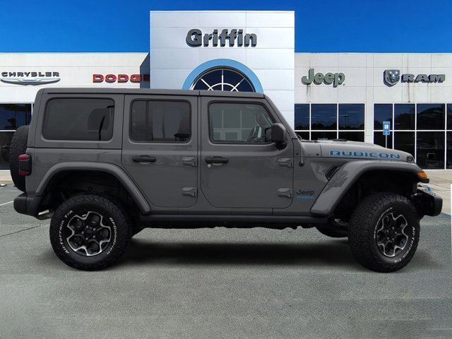 Used 2021 Jeep Wrangler Unlimited Rubicon 4xe w/ Dual Top Group image 3