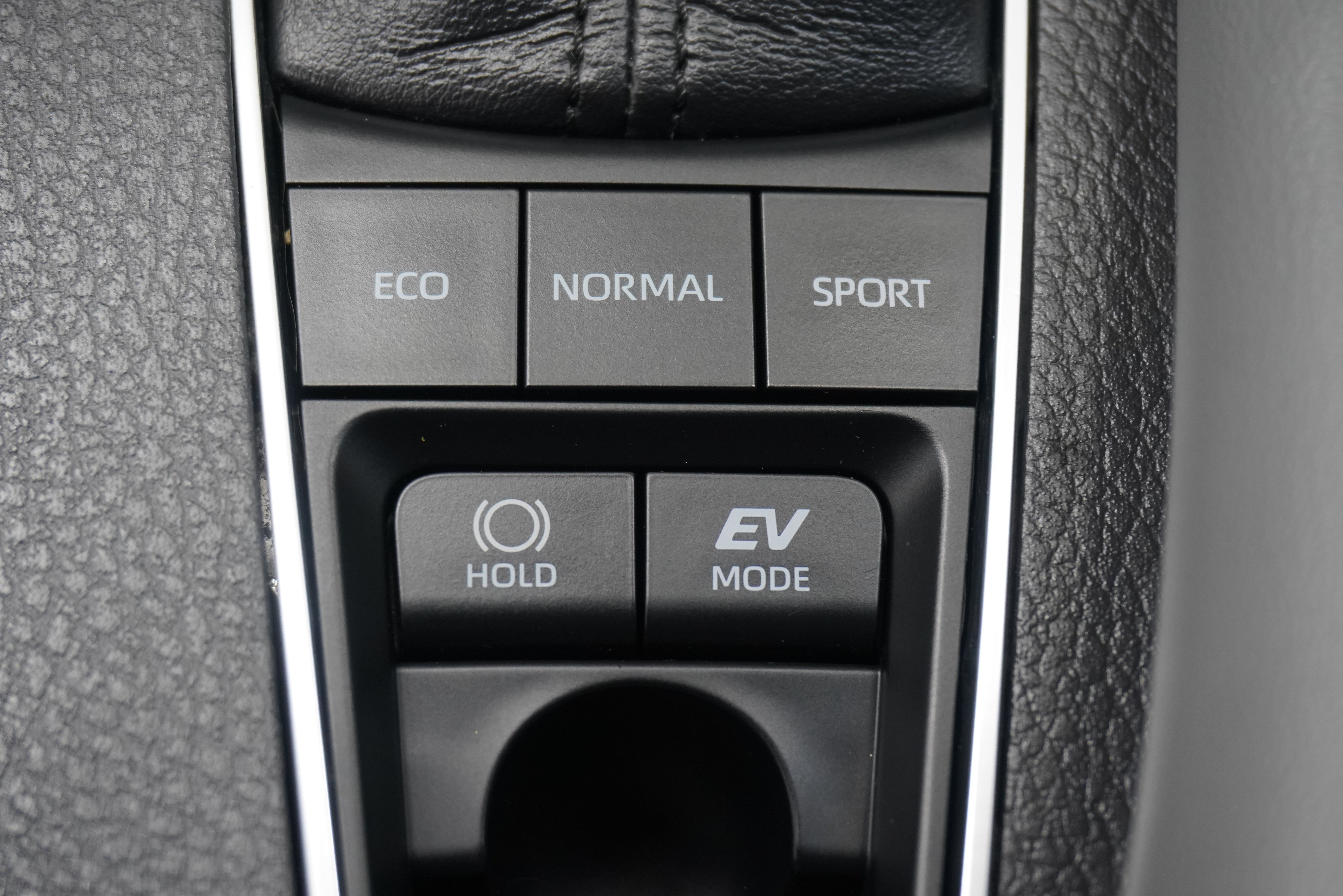 Used 2019 Toyota Avalon XSE w/ All Weather Liner Package FWD image 21