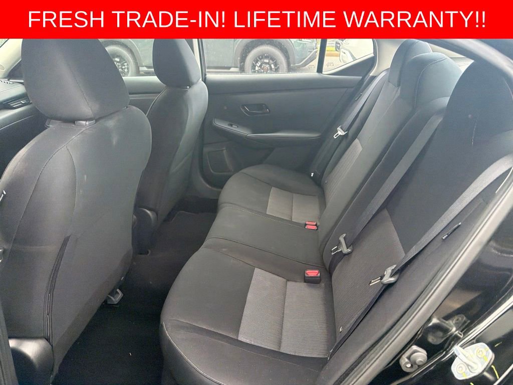 Used 2024 Nissan Sentra SV FWD image 13
