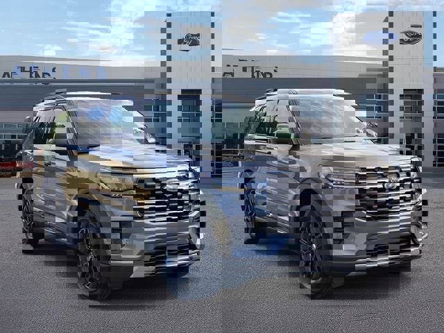 Used 2025 Ford Explorer Active RWD image 1