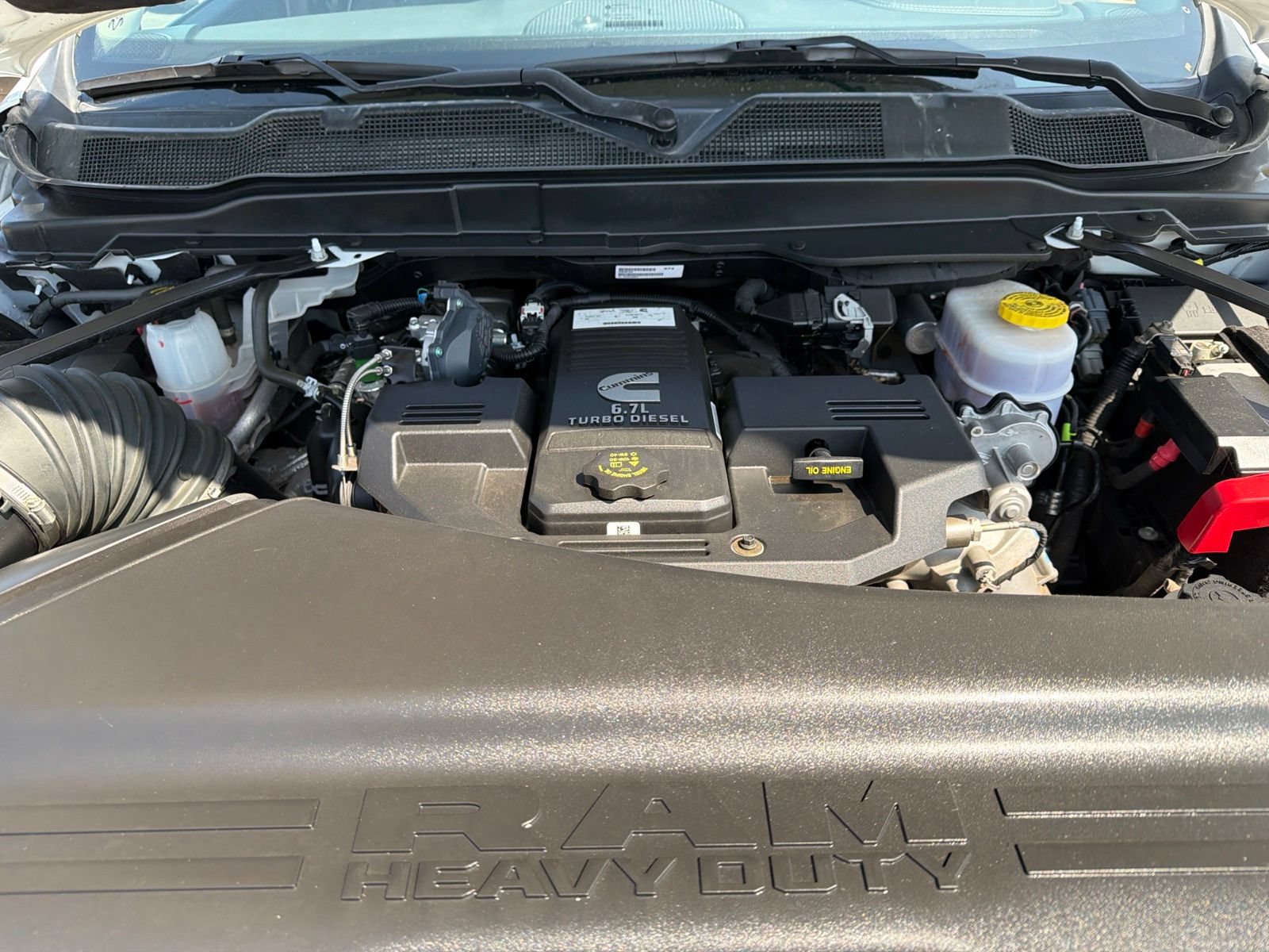 Used 2024 RAM 3500 Laramie w/ Chrome Bumper Package AWD/4WD image 11