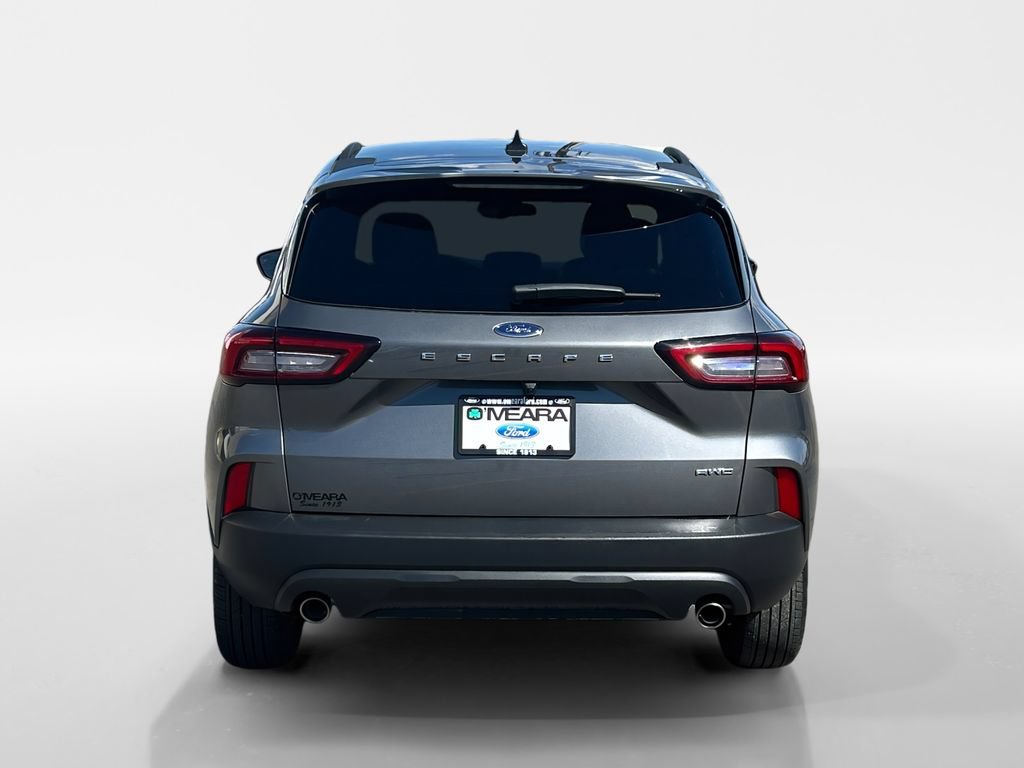 Used 2025 Ford Escape ST-Line Select AWD/4WD image 4