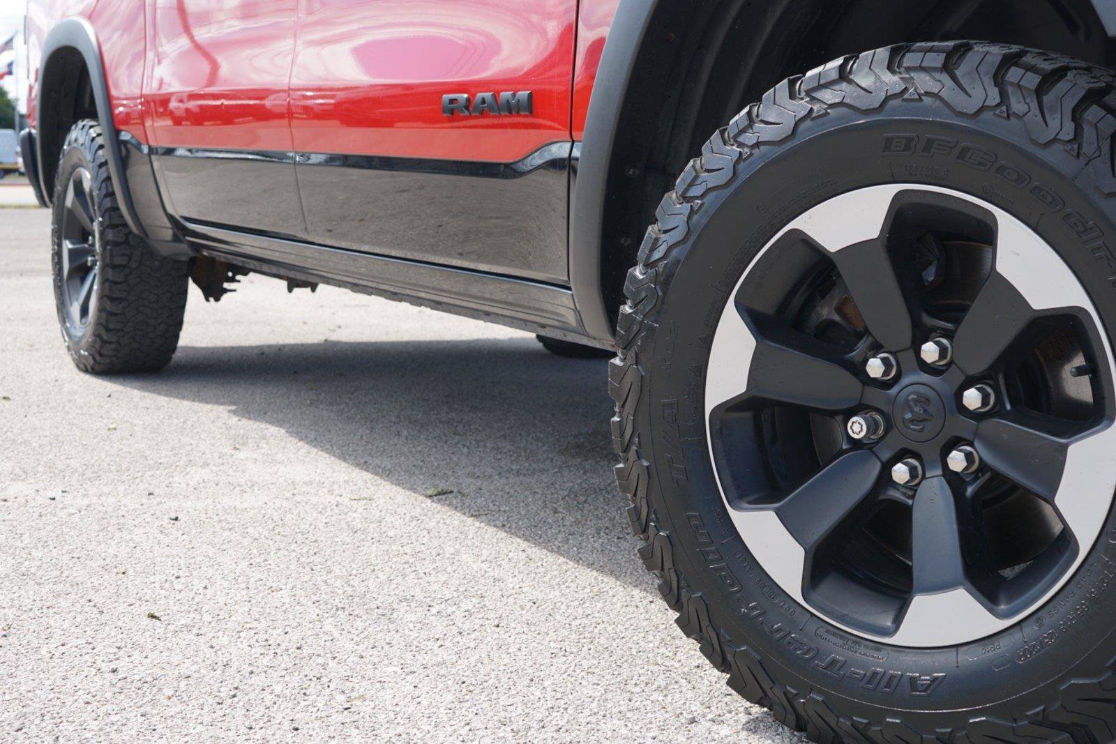 Used 2019 RAM 1500 Rebel w/ Rebel Level 2 Equipment Group AWD/4WD image 2