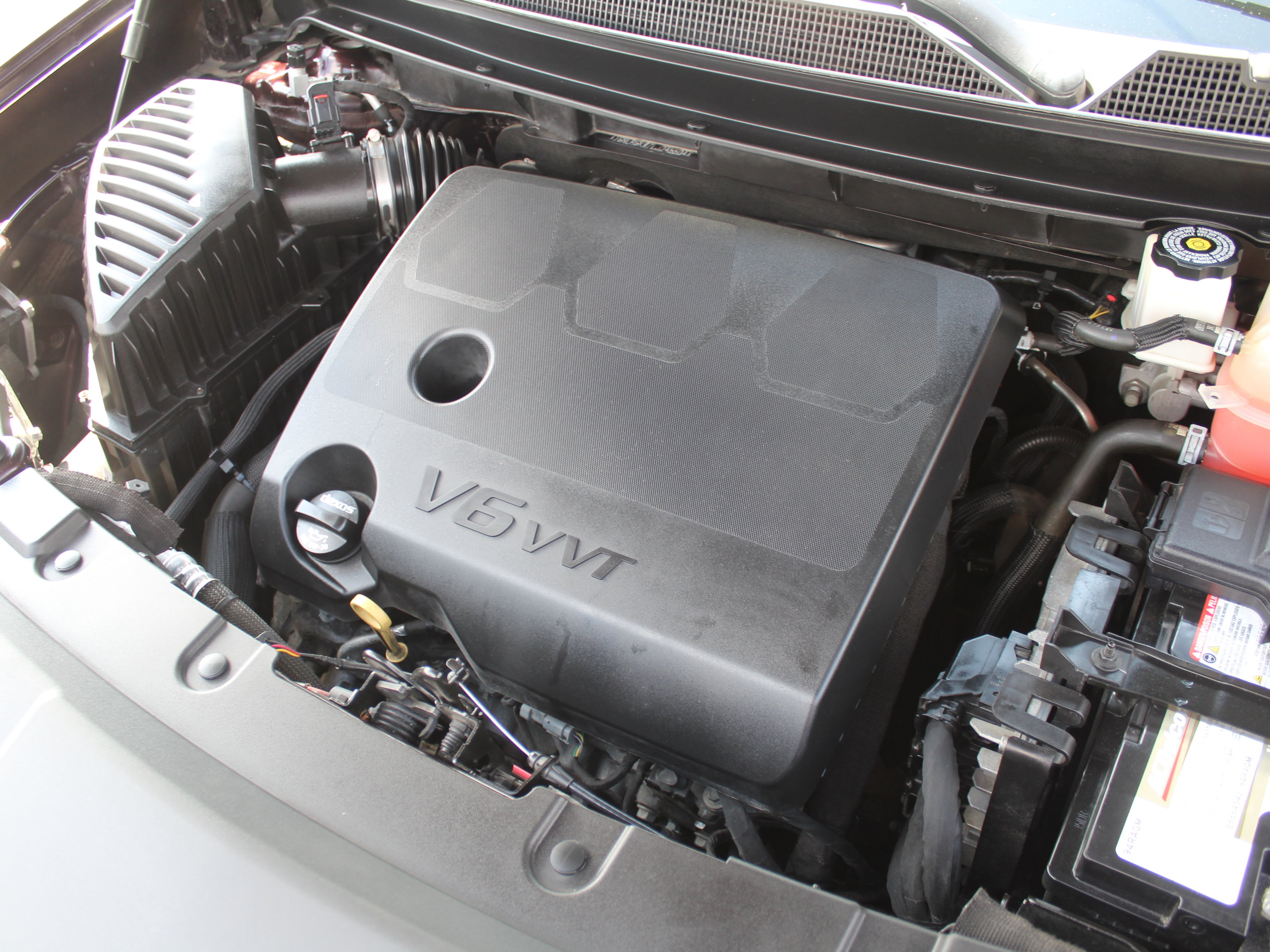 Used 2020 Chevrolet Traverse LT FWD image 32