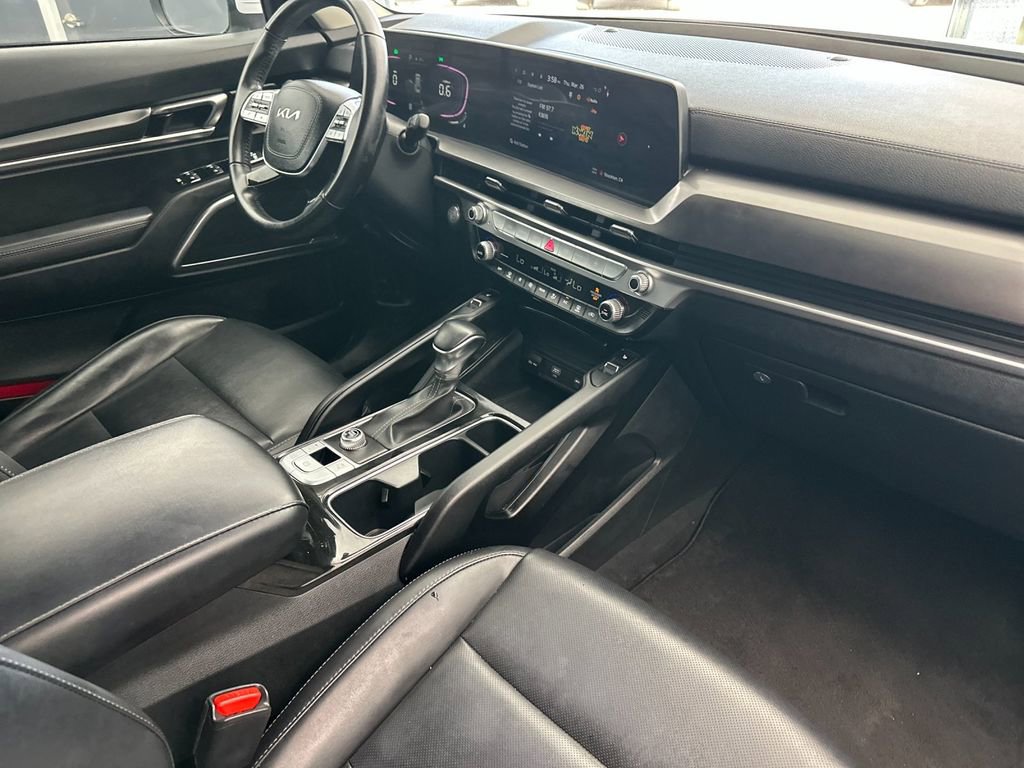 Used 2024 Kia Telluride S w/ S Sunroof Package image 16
