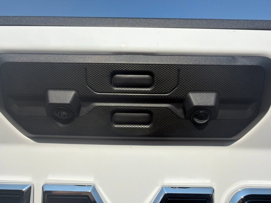 New 2026 GMC Sierra 2500 AT4 w/ AT4 Premium Plus Package AWD/4WD image 44
