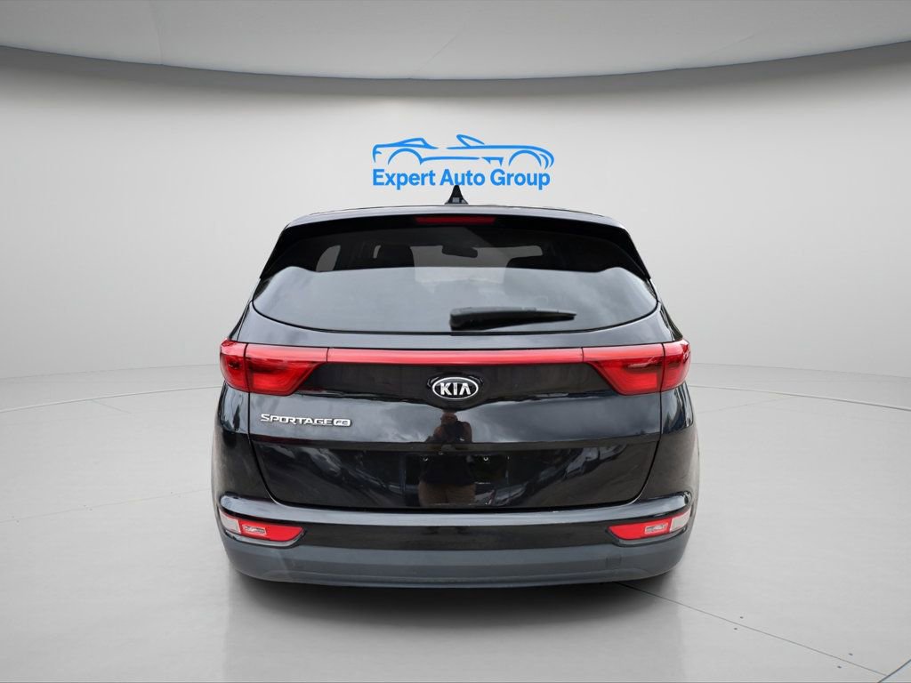 Used 2018 Kia Sportage LX image 9