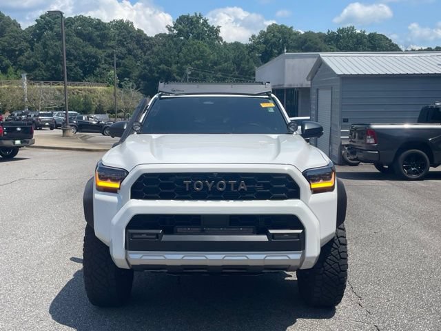 Used 2025 Toyota 4Runner Trailhunter AWD/4WD image 2