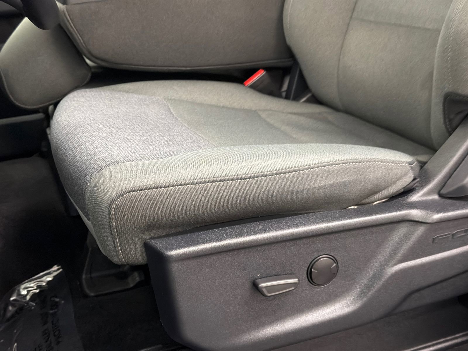 Used 2025 Ford F150 XLT w/ Equipment Group 301A Standard image 15