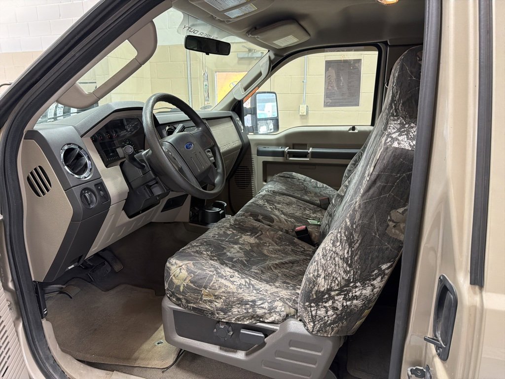 Used 2010 Ford F250 XL image 12
