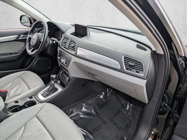 Used 2016 Audi Q3 2.0T Prestige image 18