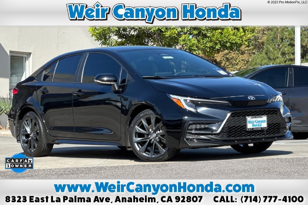 Used 2024 Toyota Corolla SE FWD image 1