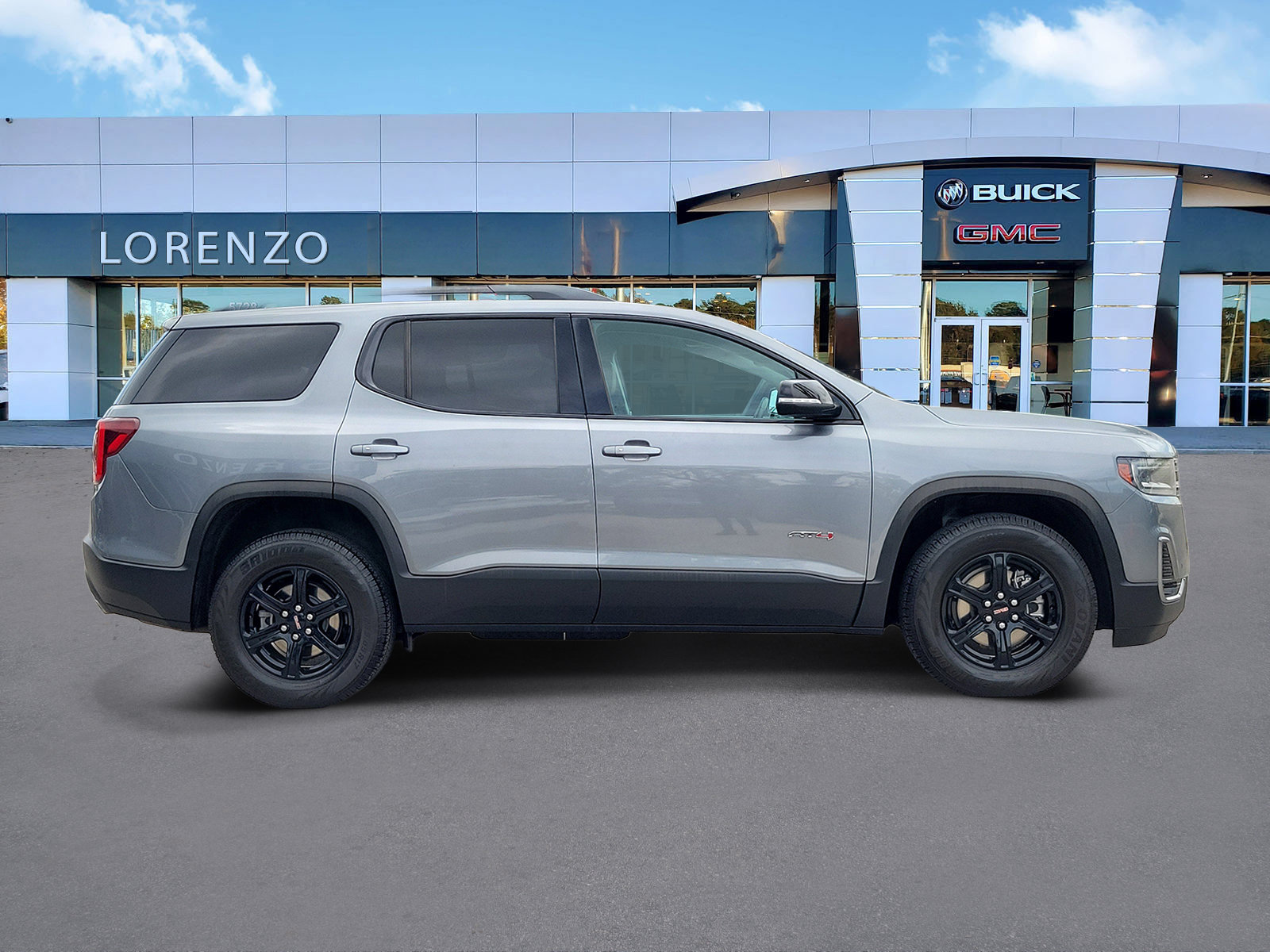 Used 2021 GMC Acadia AT4 w/ Trailering Package AWD/4WD image 4