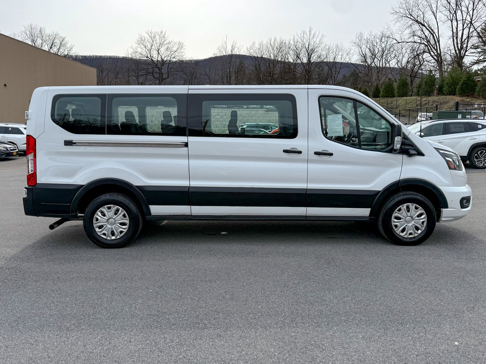 Used 2023 Ford Transit 350 XLT image 18