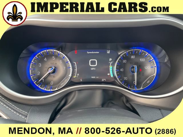 New 2026 Chrysler Pacifica Select image 30