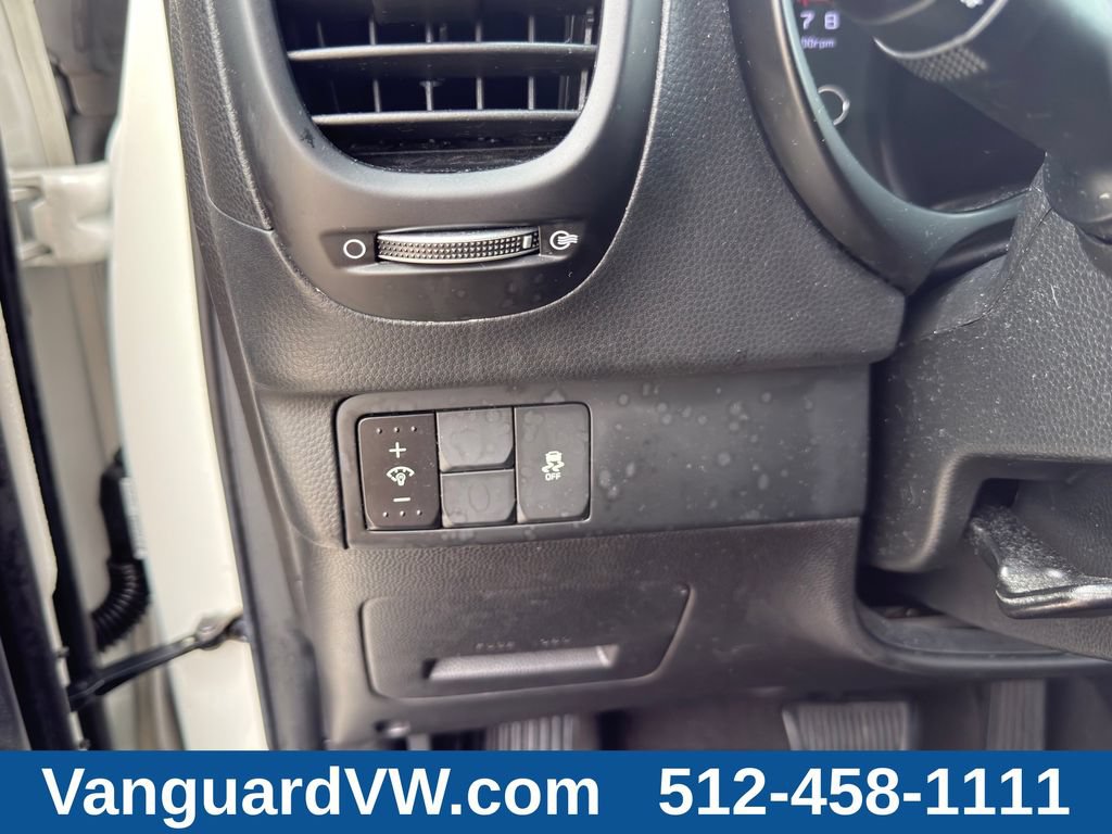 Used 2016 Kia Soul FWD image 21