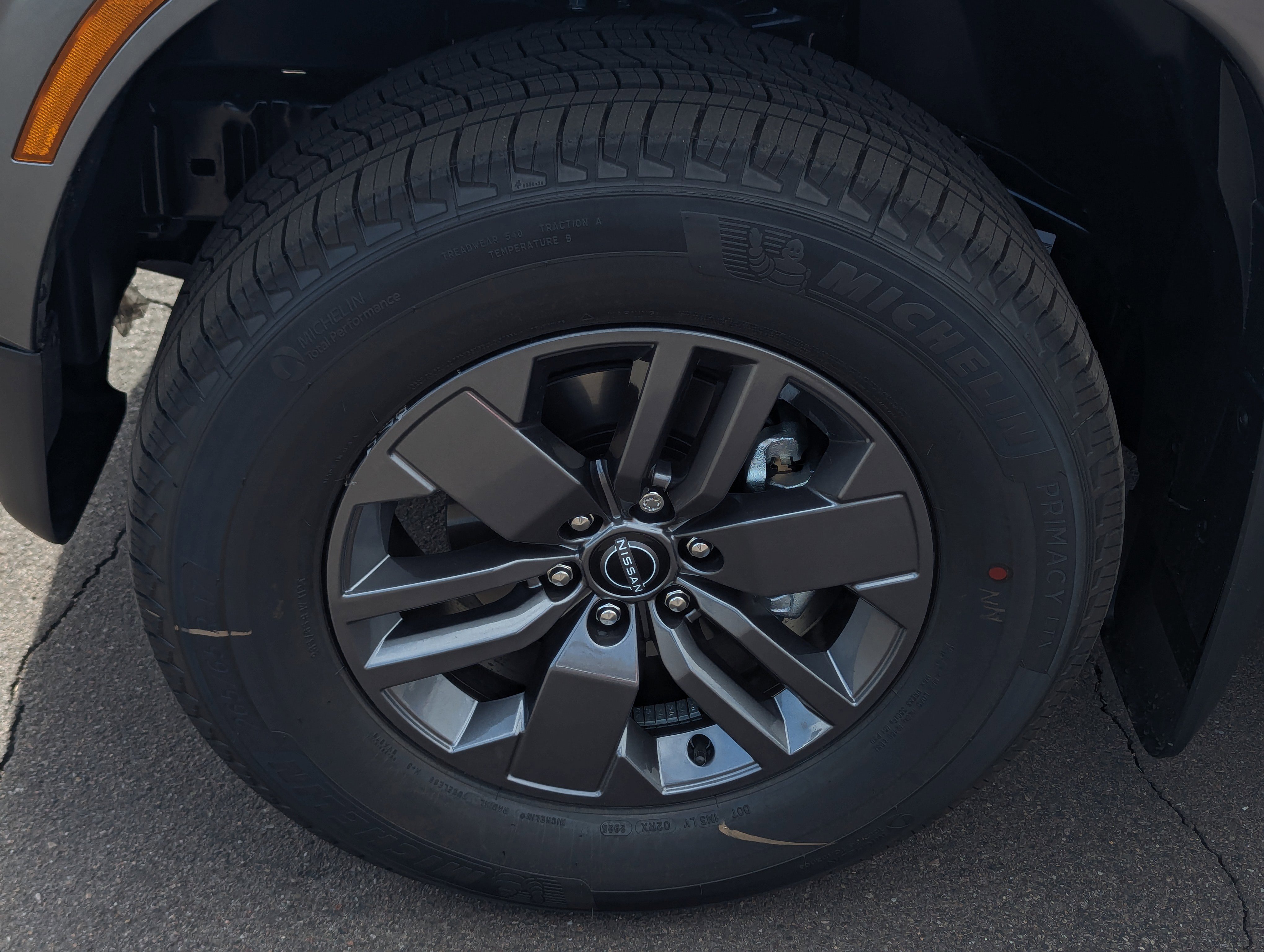 New 2026 Nissan Frontier SV image 7