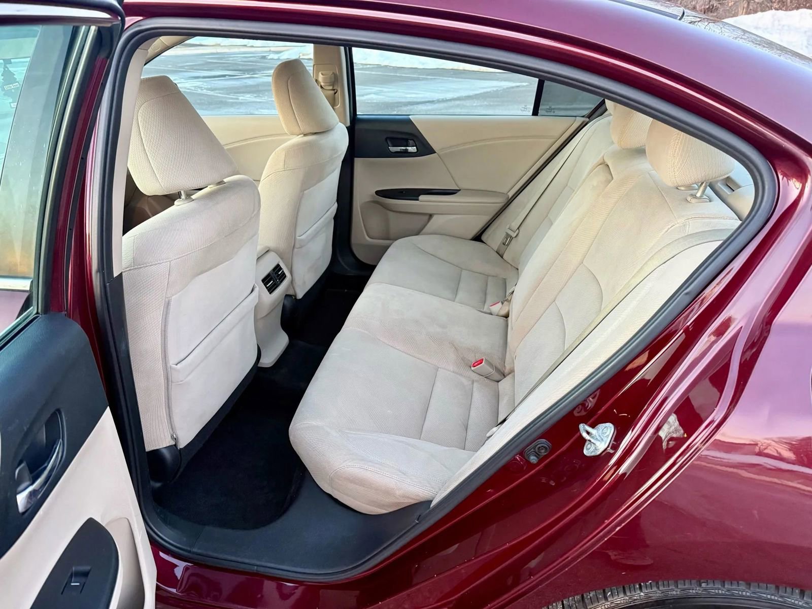 Used 2016 Honda Accord EX image 16