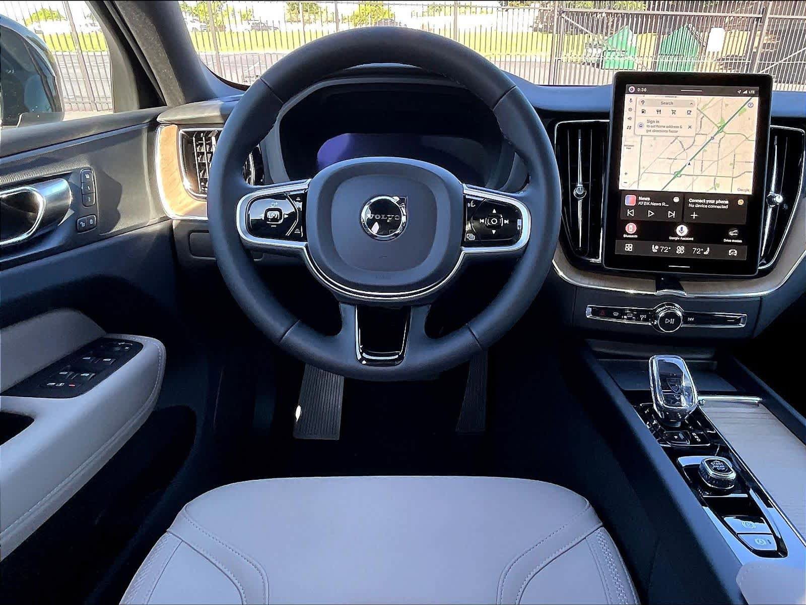 New 2026 Volvo XC60 B5 Plus w/ Climate Package AWD/4WD image 15