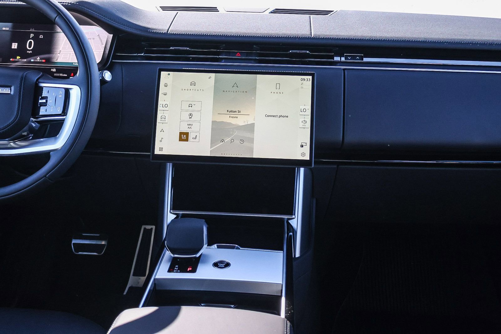 New 2026 Land Rover Range Rover SE AWD/4WD image 24