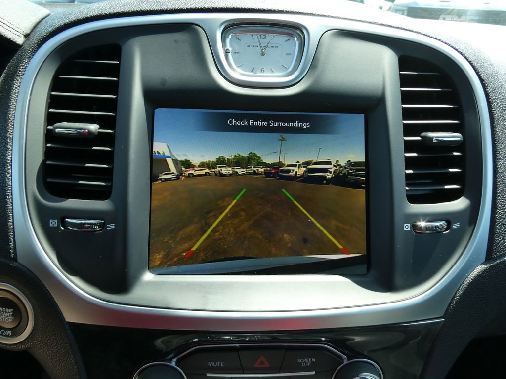 Used 2023 Chrysler 300 Touring L w/ Popular Equipment Group RWD image 33