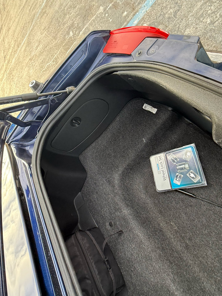 Used 2012 MAZDA MX-5 Miata Grand Touring image 33