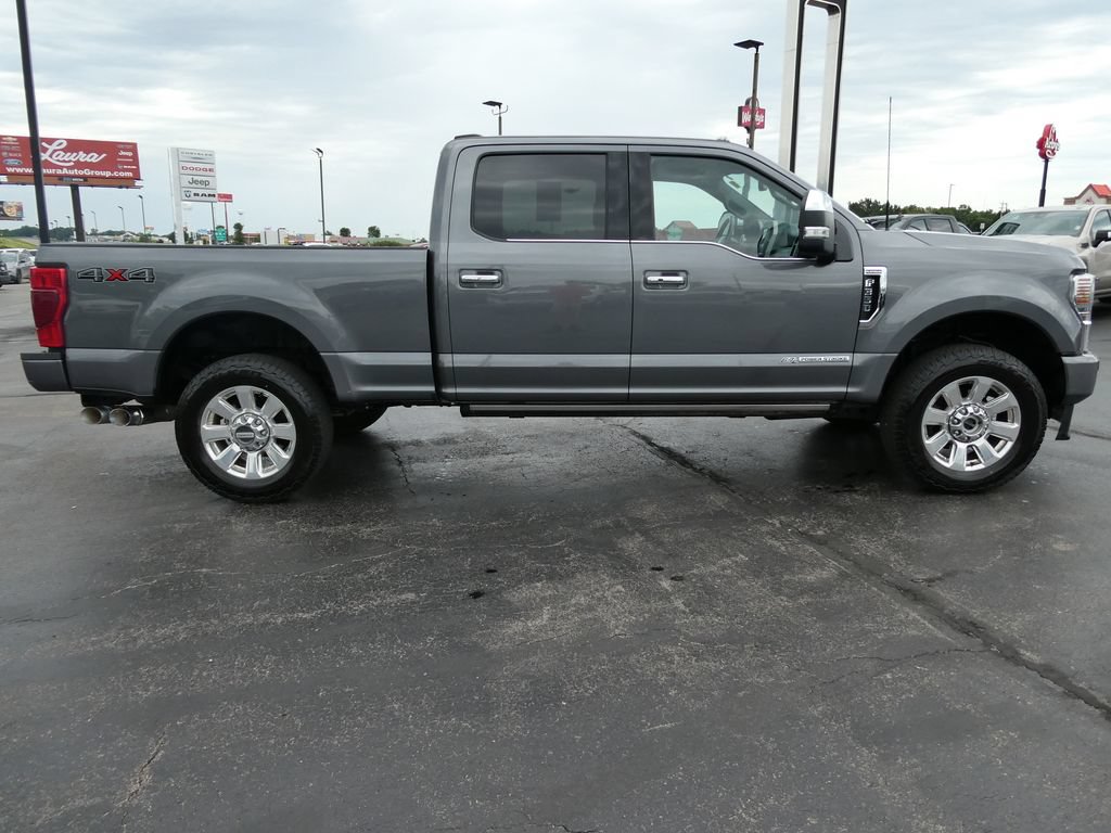 Used 2022 Ford F350 Platinum AWD/4WD image 4