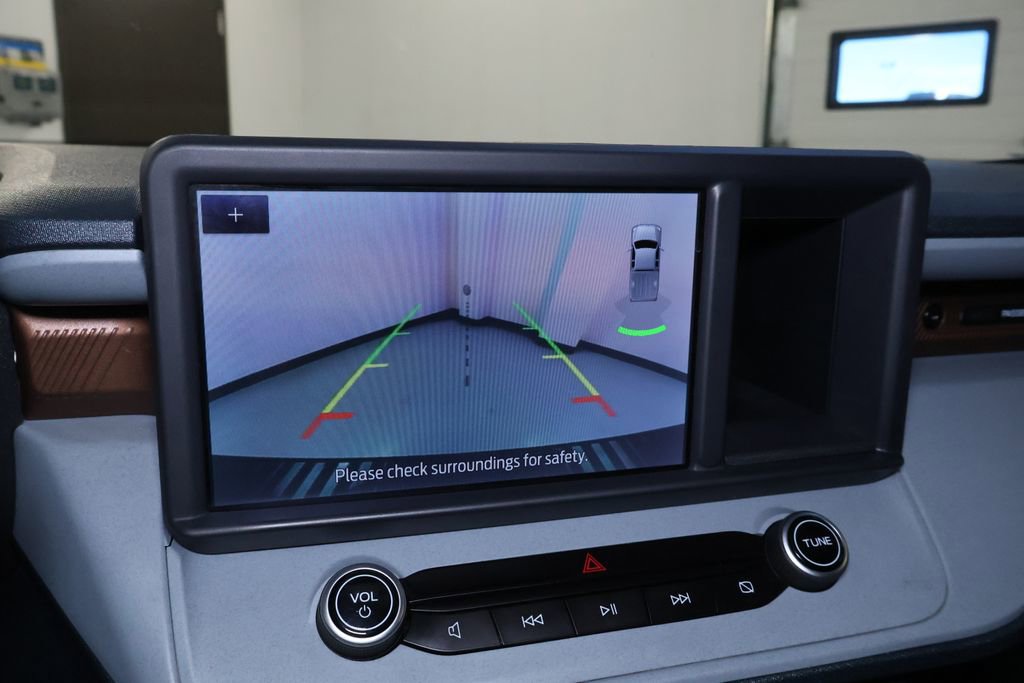 Used 2022 Ford Maverick Lariat w/ Lariat Luxury Package image 28