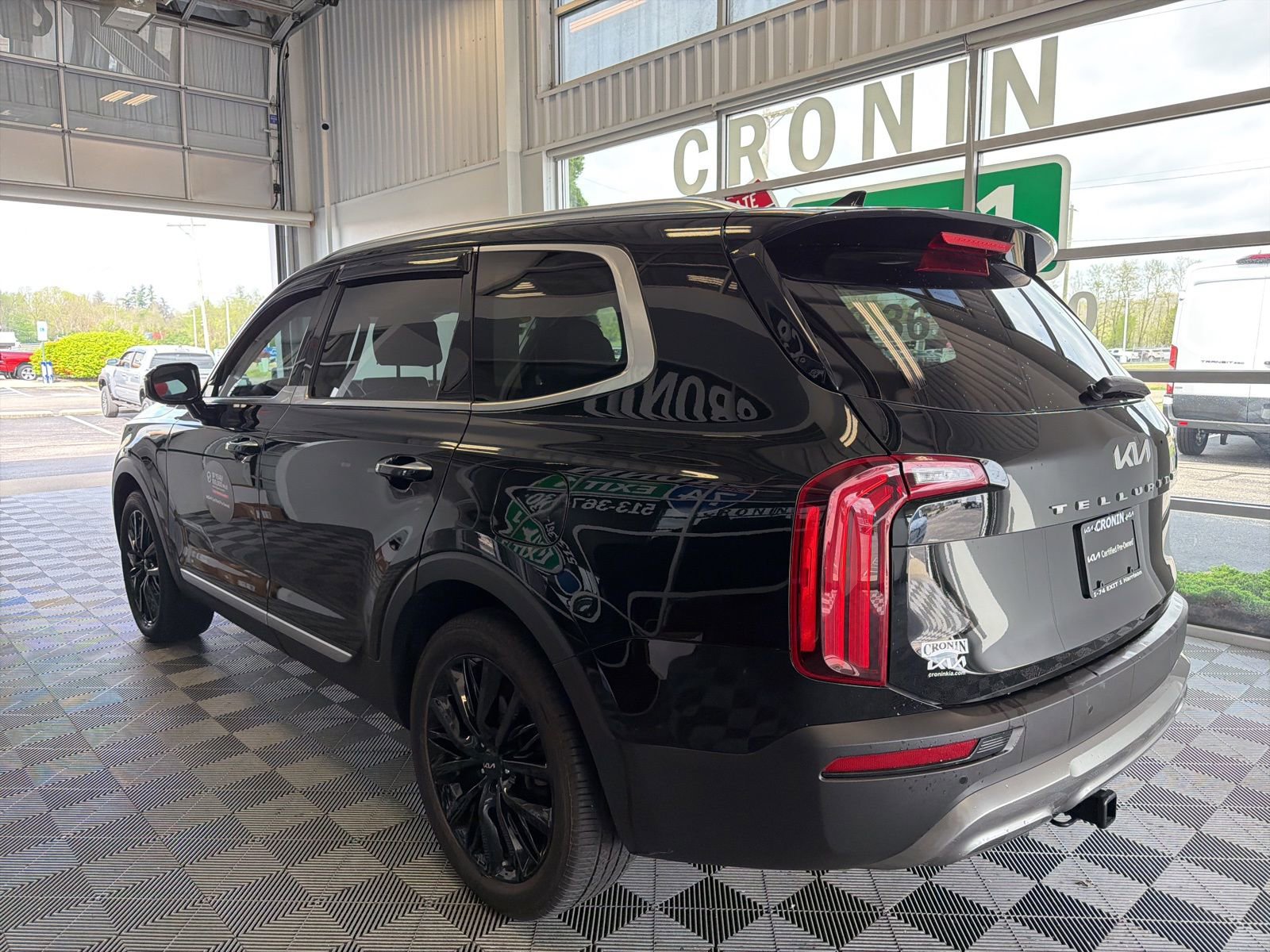 Used 2022 Kia Telluride SX image 4
