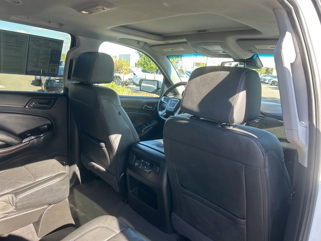 Used 2020 GMC Yukon XL SLT AWD/4WD image 18