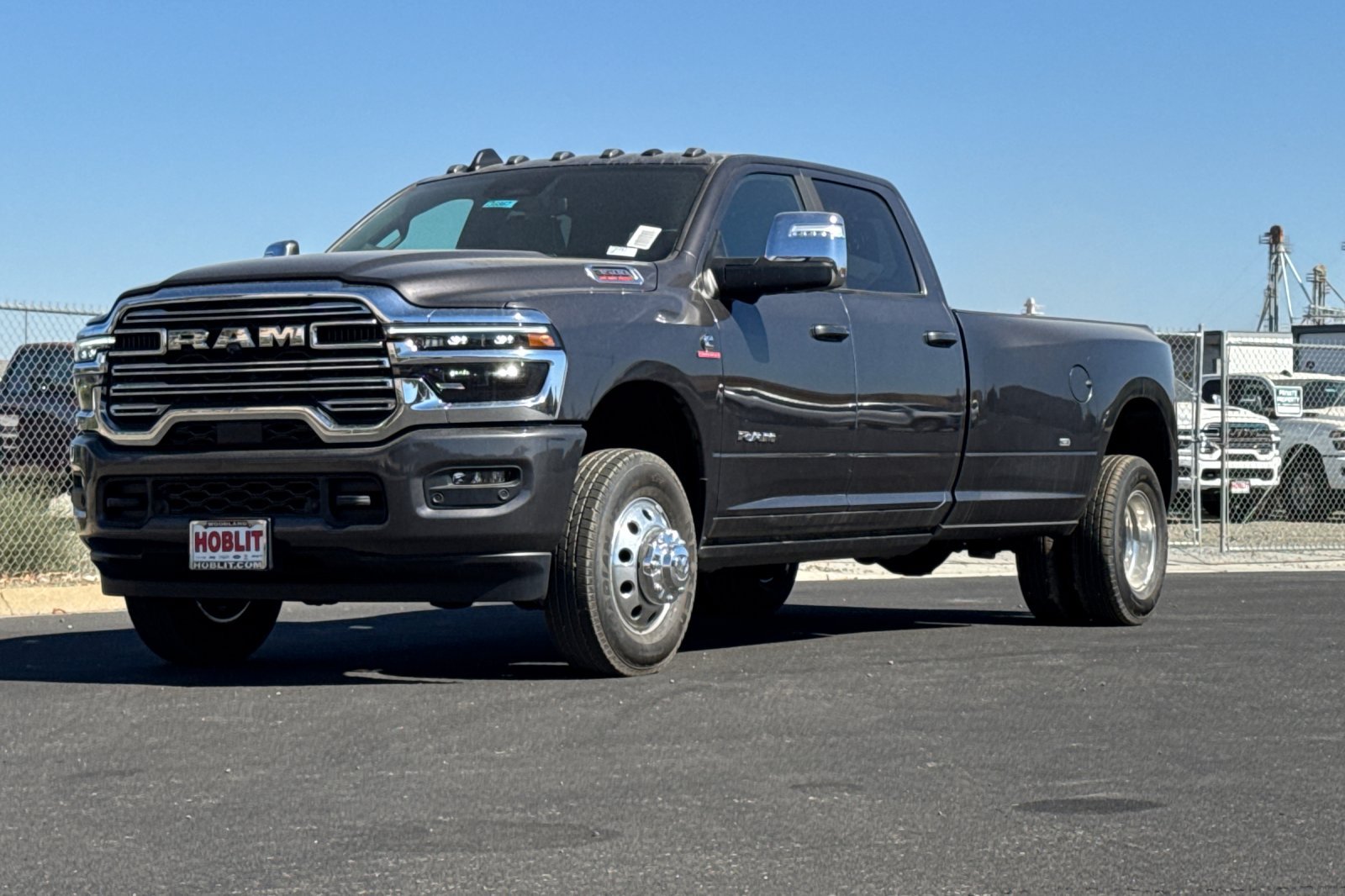 New 2027 RAM 3500 Laramie AWD/4WD image 7