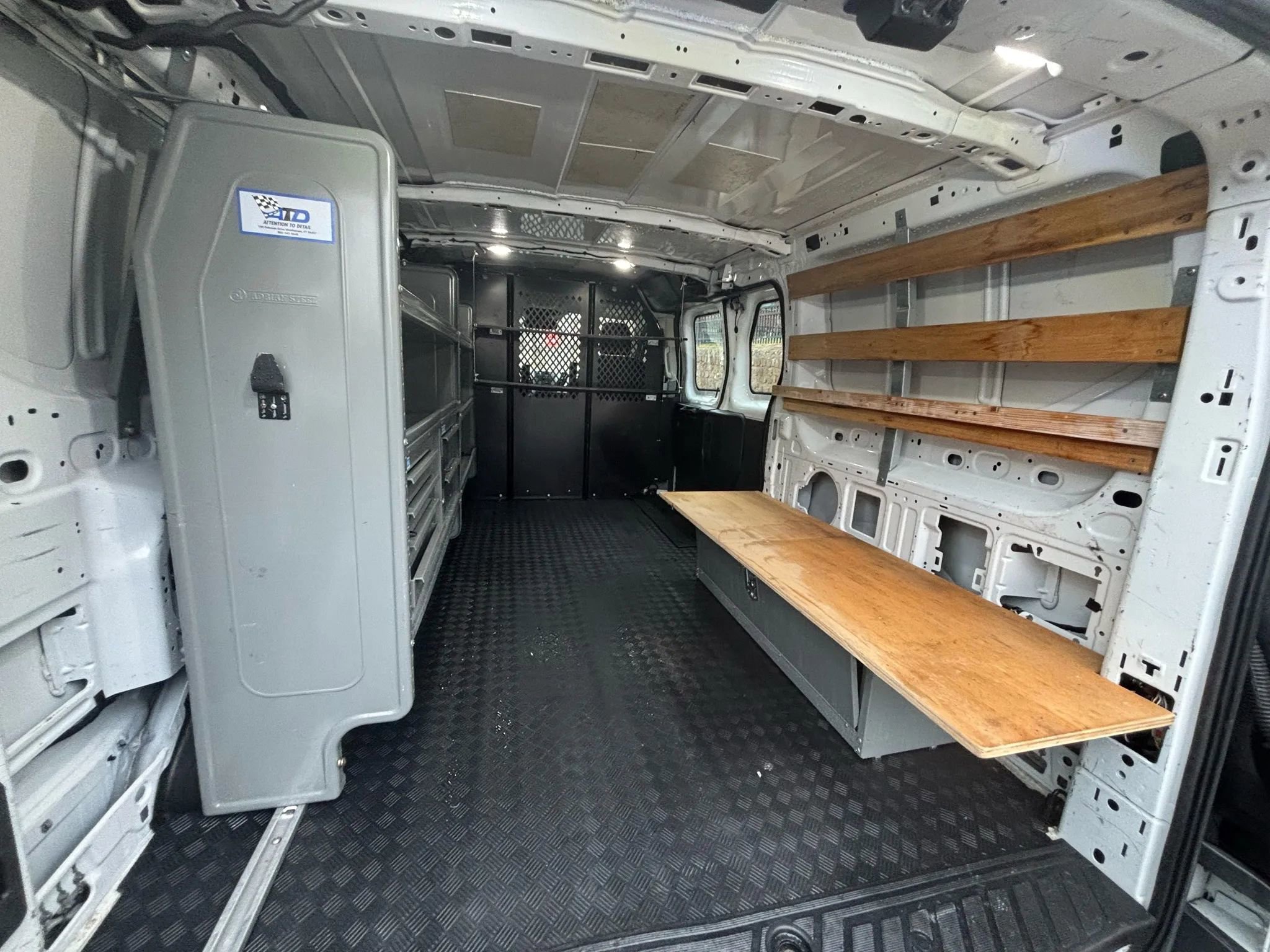 Used 2018 Ford Transit 250 130 Low Roof w/ Exterior Upgrade Package image 19