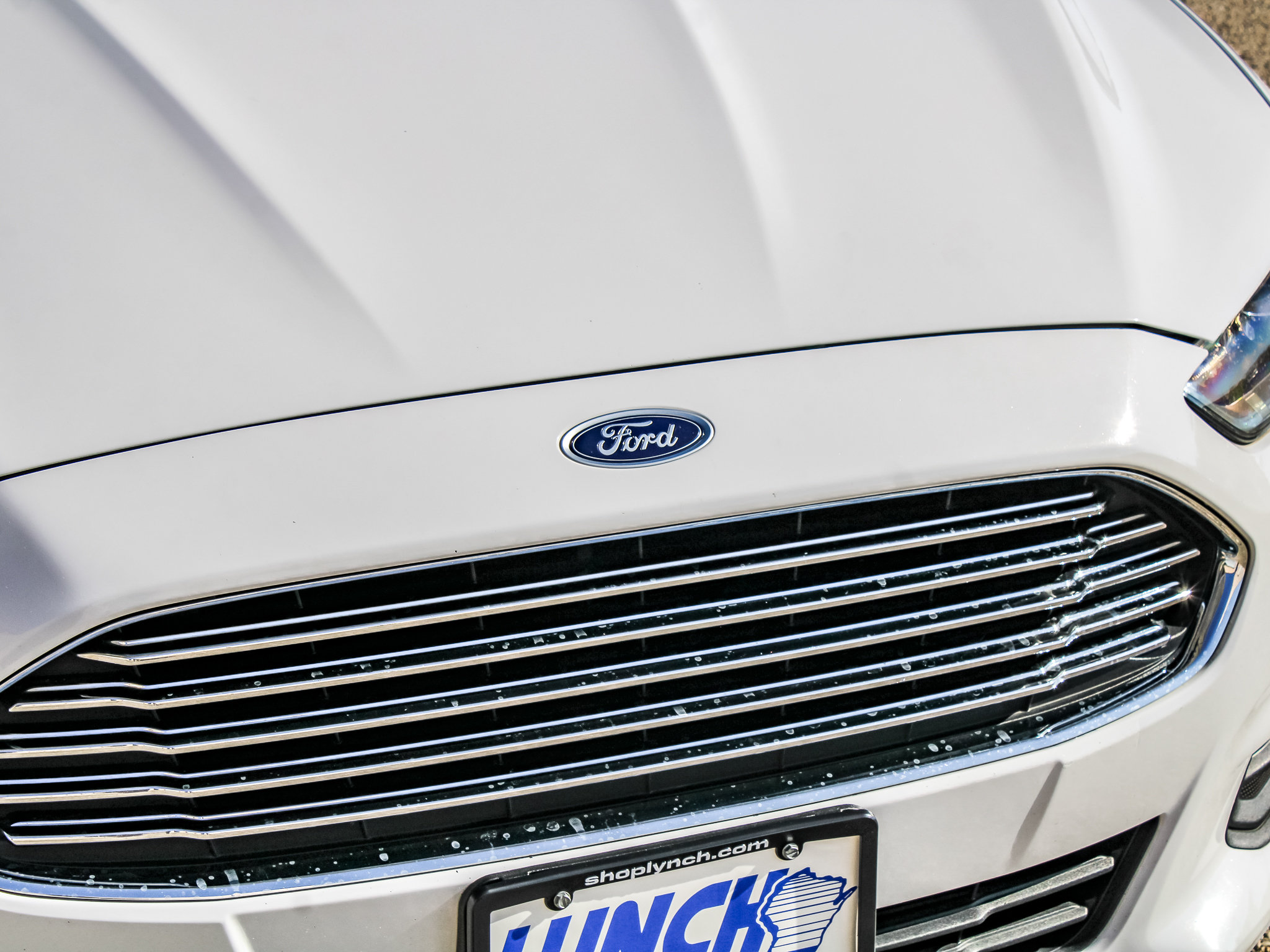 Used 2016 Ford Fusion SE FWD image 13