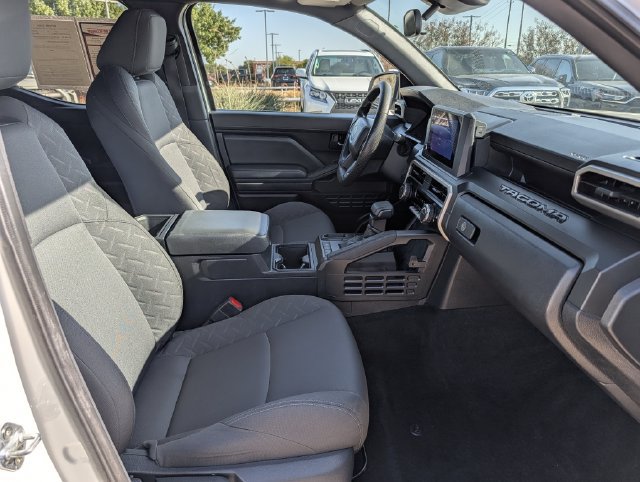 Used 2024 Toyota Tacoma SR RWD image 31