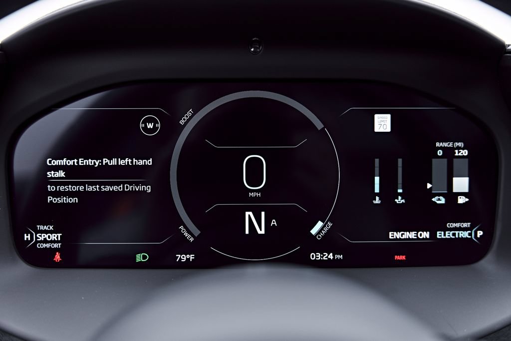 Used 2023 McLaren Artura RWD image 69